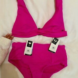 WITH TAGS - Ripcurl Pink Bikini Set